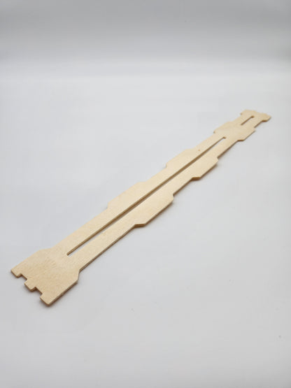 Honeycomb frames with special external dimensions suitable for insertion into Zander frames